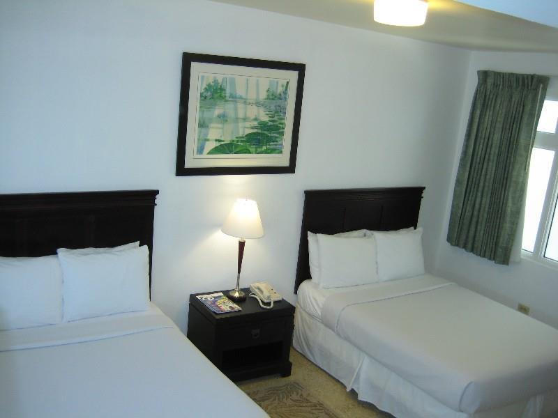 Hotel La Playa Rolling Hills Room photo